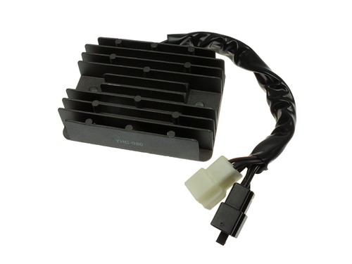 Regolatore raddrizzatore